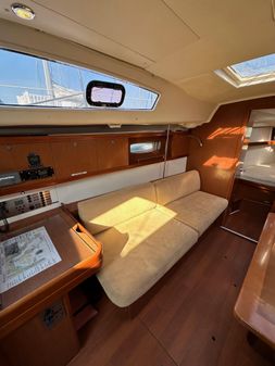 Beneteau Oceanis 40 image