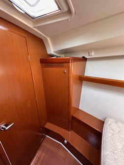 Beneteau Oceanis 40 image