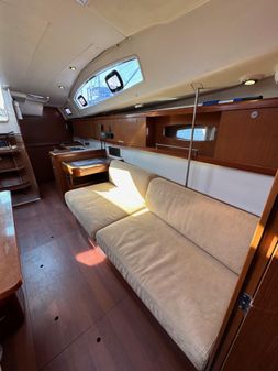 Beneteau Oceanis 40 image