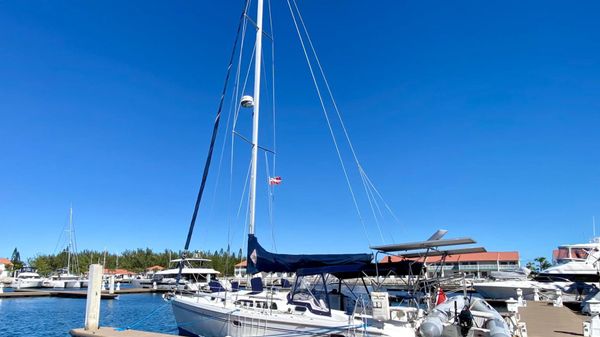 Catalina 350