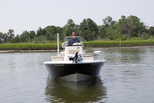 NauticStar 215 XTS image