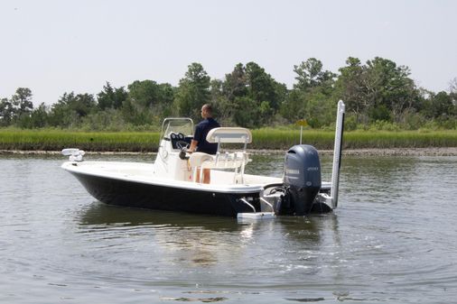 NauticStar 215 XTS image