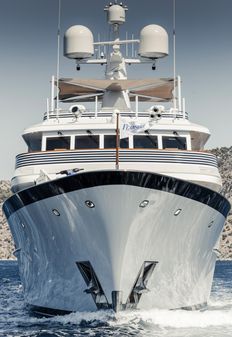 Feadship 42m image