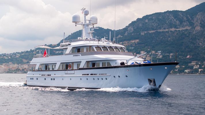 Feadship 42m - main image