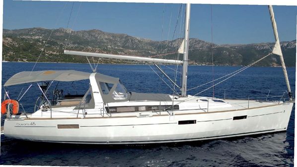 Beneteau Oceanis 45 image