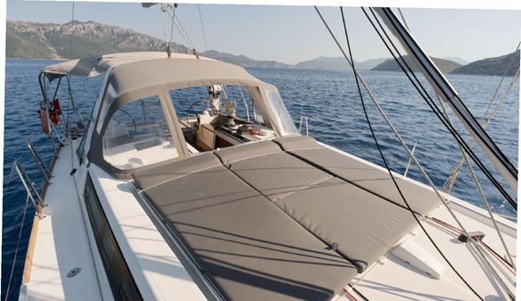 Beneteau Oceanis 45 image