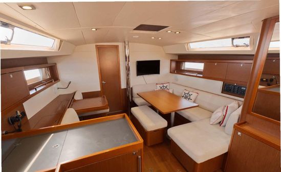 Beneteau Oceanis 45 image