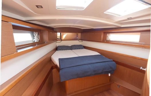 Beneteau Oceanis 45 image