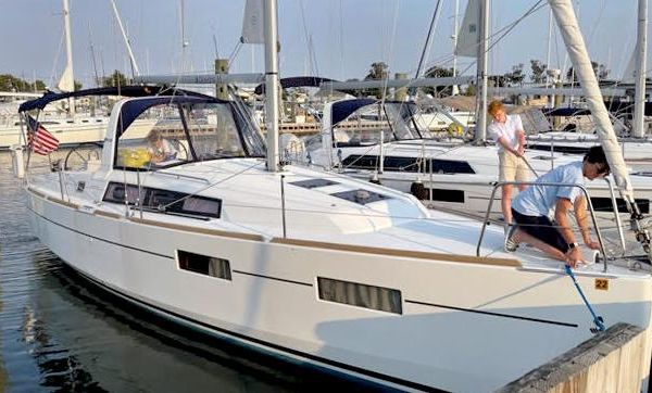 Beneteau OCEANIS-35-1 image