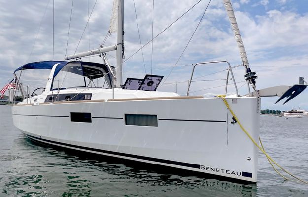 Beneteau OCEANIS-35-1 - main image