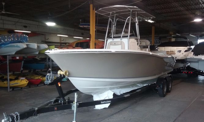 NauticStar 2200XS Offshore - main image