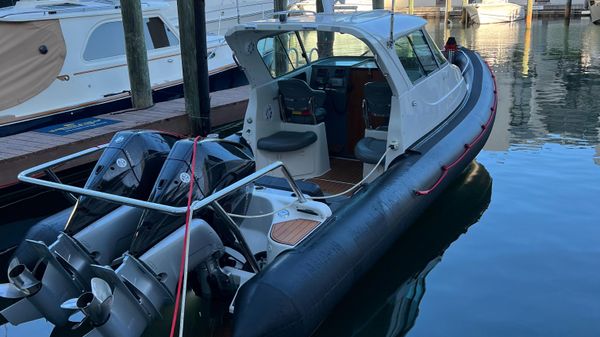 Protector 28 Targa