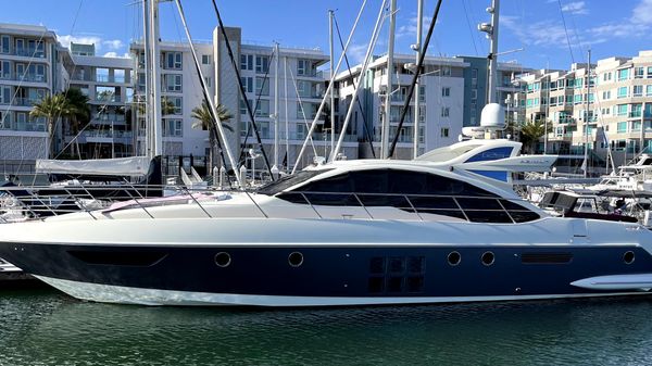 Azimut 62S