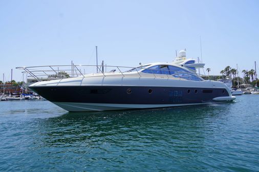 Azimut 62S image