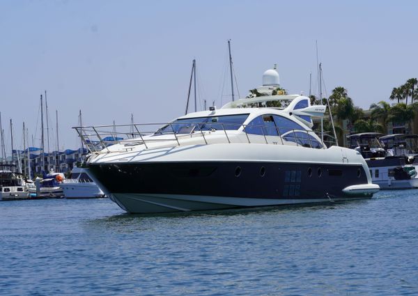 Azimut 62S image