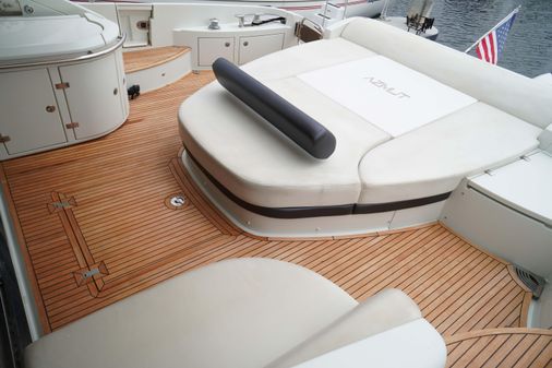 Azimut 62S image