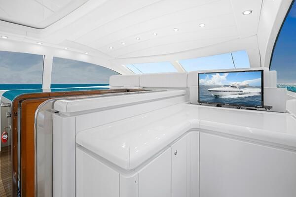 Mangusta 72 Open image