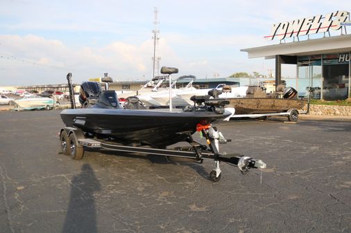 Skeeter ZXR 20 image