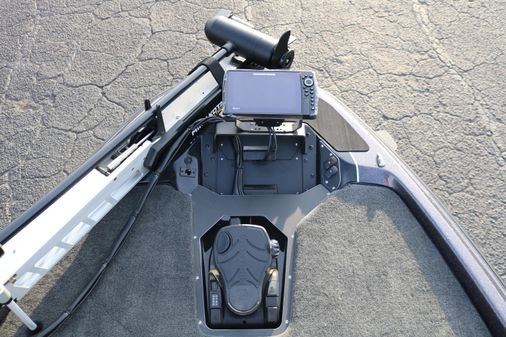 Skeeter ZXR 20 image