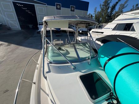 Robalo 2440-WALKAROUND image