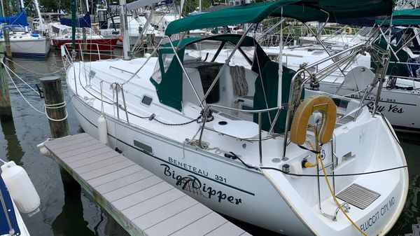 Beneteau 331 