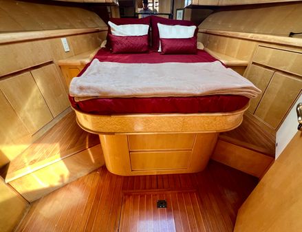 Del Rey Cockpit Motoryacht image