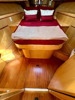 Del Rey Cockpit Motoryacht image