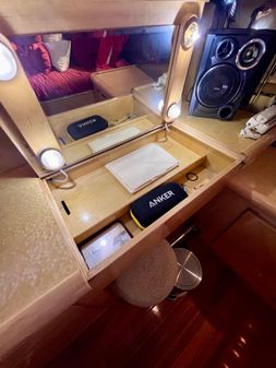 Del Rey Cockpit Motoryacht image