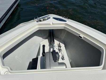 SeaVee 320B image