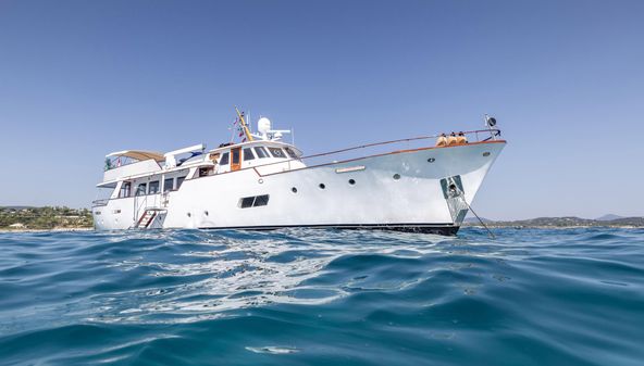 Feadship Classic Canoe Stern image