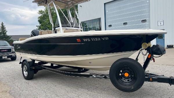 Scout 195 Sportfish 