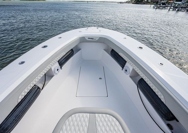 Front Runner 36 Center Console image