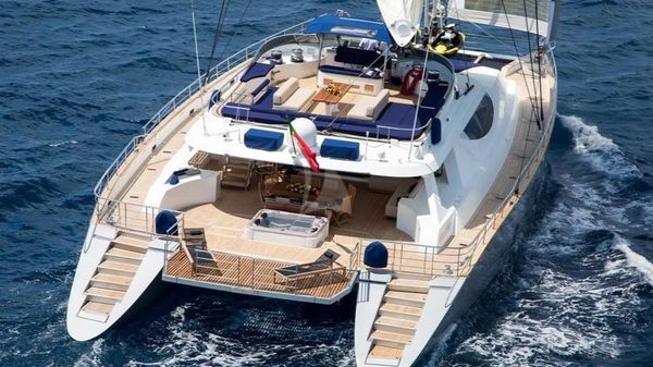 Catamaran Cuneo Marine 106