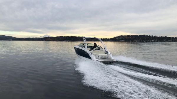Cobalt R5 Surf
