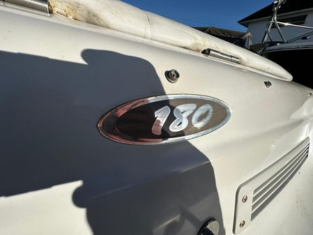 Crownline 180 CD image