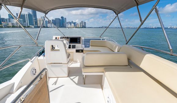 Azimut 38 Fly image