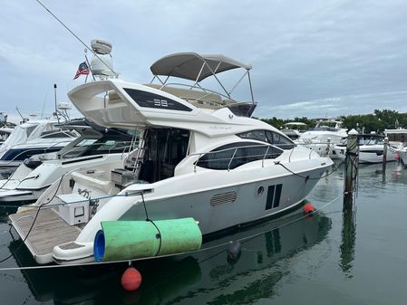 Azimut 38 Fly image