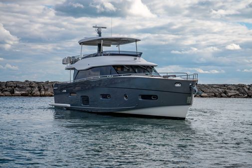 Azimut Magellano 66 image