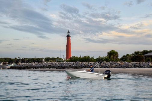 Boston-whaler 130-SUPER-SPORT image