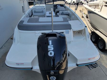 Bayliner VR6-BOWRIDER-OB image