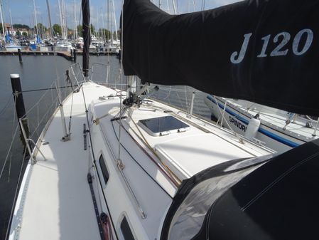 J Boats J-120 image