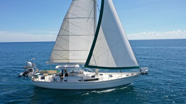 Antigua 60 Custom