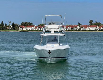 Intrepid 400 Center Console image