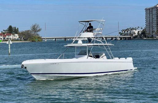 Intrepid 400 Center Console image