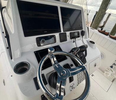 Intrepid 400 Center Console image