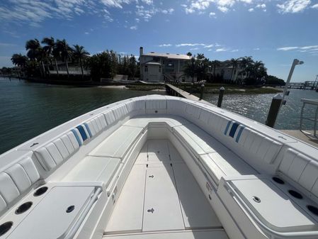 Intrepid 400 Center Console image