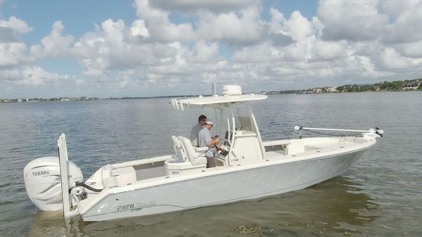 Pathfinder 2700 Center Console 