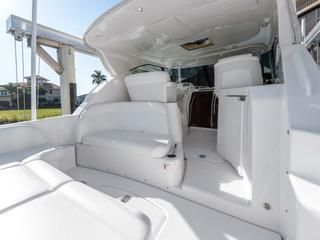 Tiara Yachts 3500 Sovran image