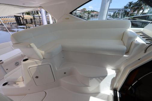 Tiara Yachts 3500 Sovran image