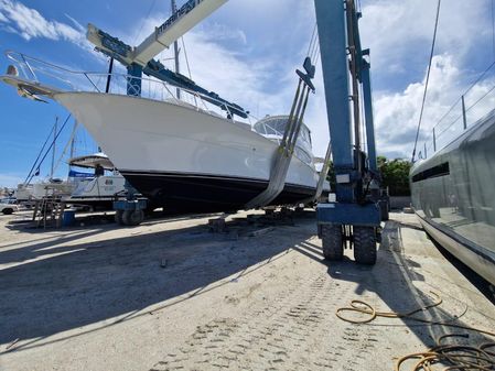 Hatteras 63 GT (ARRIVES IN FT. LAUDERDALE) October 31st. image